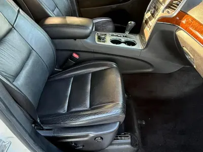Käytetty Jeep Grand Cherokee 241 HP (177 kW) 2013 Valkoinen Katumaasturi