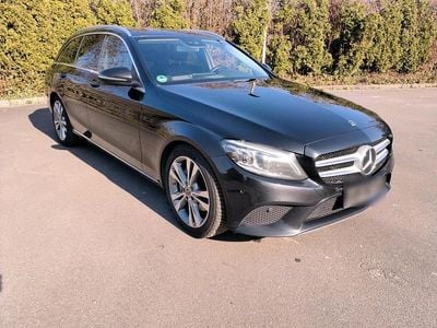 Gebraucht Mercedes C300 Avantgarde 245 PS (180 kW) 2020 Schwarz Kombi