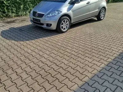 Gebraucht Mercedes A150 95 PS (69 kW) 2006 Grau Kleinwagen
