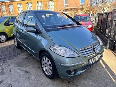 Gebraucht Mercedes A160 82 PS (60 kW) 2004 Blau Limousine