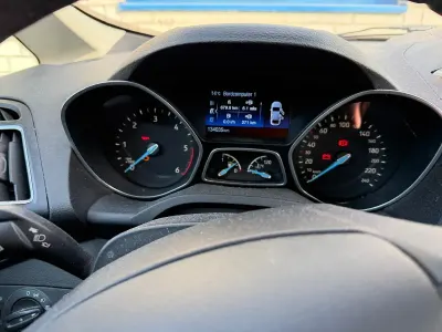 Gebraucht Ford Grand C-Max Titanium 120 PS (88 kW) 2016 Braun Van / Kleinbus