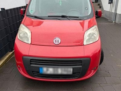 Gebraucht Fiat Qubo Trekking 73 PS (53 kW) 2009 Rot Van / Kleinbus