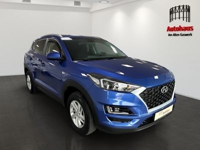 gebraucht Hyundai Tucson ADVANTAGE NAVI+KLIMAUT+TEMPOM+SITZHZG+ALU