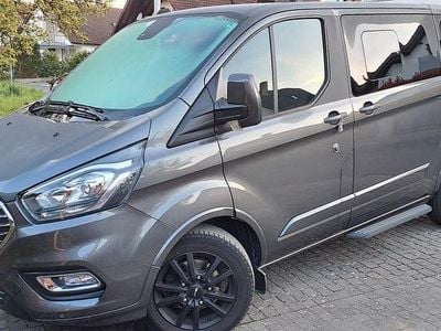 Usata Ford Tourneo 131 CV (96 kW) 2021 Grigio Monovolume
