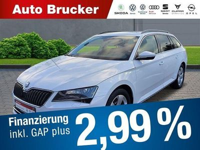 Gebraucht Skoda Superb Ambition 190 PS (139 kW) 2018 Weiss Kombi