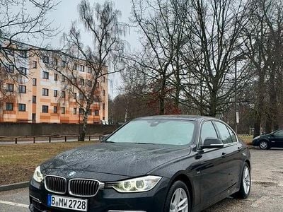 Gebraucht BMW 328 245 PS (180 kW) 2013 Schwarz Limousine