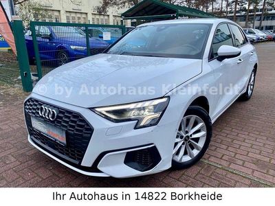 Weiß Gebraucht 2022 Audi A3 Sport Limousine | 23.490 € (Fairer Preis)