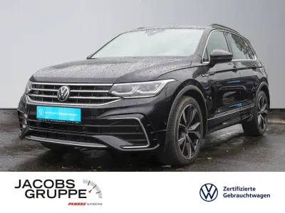 Gebraucht VW Tiguan R-line 150 PS (110 kW) 2023 Schwarz SUV