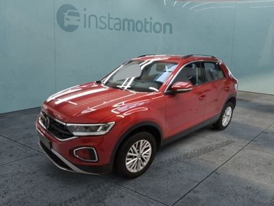 Gebraucht VW T-Roc Life 116 PS (85 kW) 2023 Rot SUV