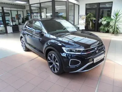 Gebraucht VW T-Roc Style 150 PS (110 kW) 2025 Schwarz SUV