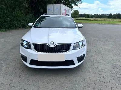 Gebraucht Skoda Octavia RS 184 PS (135 kW) 2016 Weiß Kombi