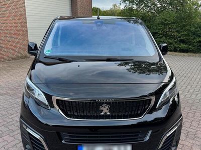 Peugeot Traveller