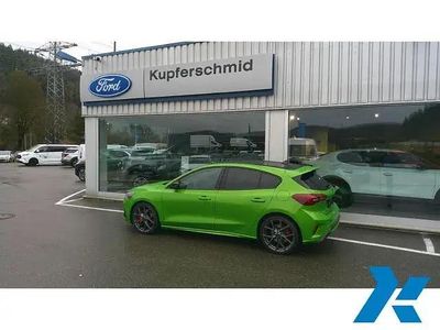 Usata Ford Focus ST 280 CV (205 kW) 2022 Verde Berlina