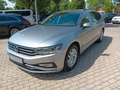 Gebraucht VW Passat Business 150 PS (110 kW) 2021 Silber Kombi