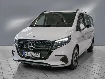 Usata Mercedes V220 Style 163 CV (119 kW) 2024 Bianco Monovolume