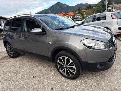 Nissan Qashqai +2