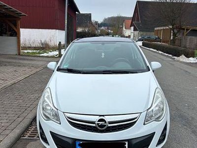 Gebraucht Opel Corsa Color Edition 101 PS (74 kW) 2011 Weiß Kleinwagen
