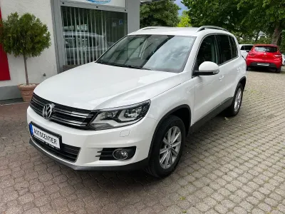 Gebraucht VW Tiguan Sportline 177 PS (130 kW) 2013 Weiß SUV