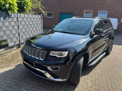 Gebraucht Jeep Grand Cherokee Summit 250 PS (183 kW) 2017 Schwarz SUV