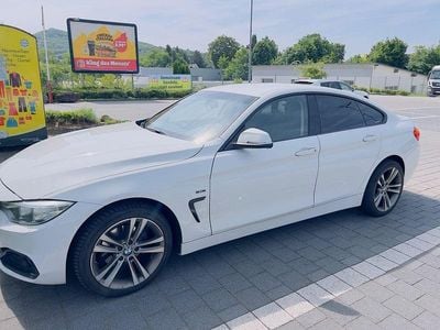Gebraucht BMW 420 Sport Line 184 PS (135 kW) 2015 Weiß Coupé