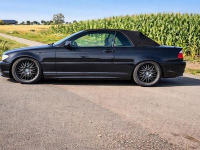 Gebraucht BMW 330 Cabriolet Sport Line 231 PS (169 kW) 2004 Schwarz Cabrio