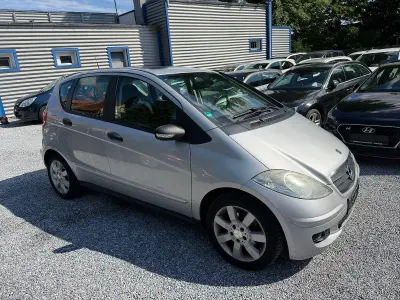 Gebraucht Mercedes A150 95 PS (69 kW) 2008 Silber Limousine