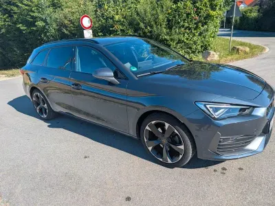 Gebraucht Cupra Leon 150 PS (110 kW) 2023 Grau Kombi