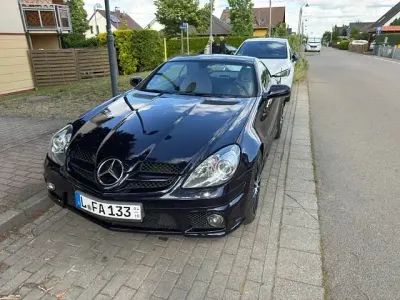 Gebraucht Mercedes SLK350 305 PS (224 kW) 2010 Blau Cabrio