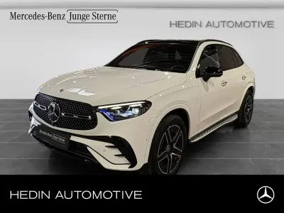 Używany Mercedes GLC220 AMG 197 KM (144 kW) 2023 Biały SUV