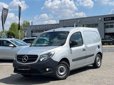 Mercedes Citan 111