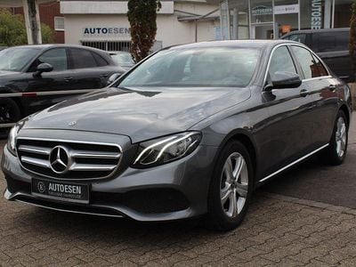 Grau Gebraucht 2018 Mercedes E220 Avantgarde Limousine | 26.800 € (Guter Preis)