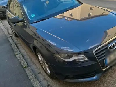 Gebraucht Audi A4 120 PS (88 kW) 2011 Grau Kombi