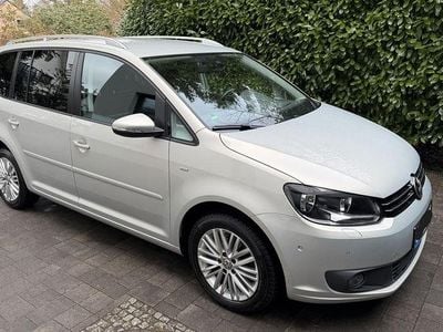 Gebraucht VW Touran Cup 105 PS (77 kW) 2015 Silber Van / Kleinbus