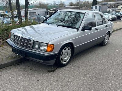 Gebraucht Mercedes 190 102 PS (75 kW) 1989 Grau Limousine