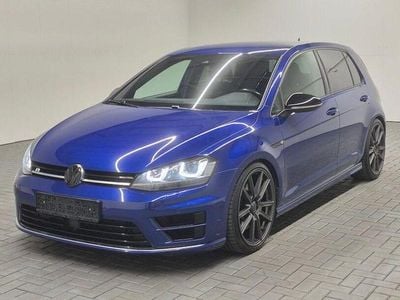 Second-hand VW Golf VII R 300 CP (220 kW) 2016 Albastru Berlinǎ