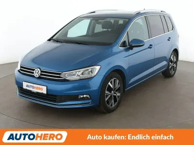 Gebraucht VW Touran Highline 150 PS (110 kW) 2020 Blau Van / Kleinbus