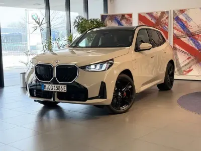 Gebraucht BMW X3 M Sport 299 PS (219 kW) 2026 Beige SUV