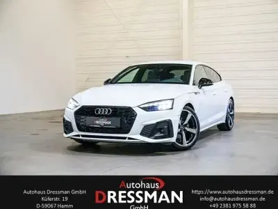 Gebraucht Audi A5 Sportback S-Line 150 PS (110 kW) 2023 Gletscherweiß metallic Kleinwagen