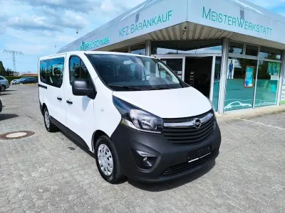 Gebraucht Opel Vivaro-e Combi 120 PS (88 kW) 2019 Weiß Van / Kleinbus