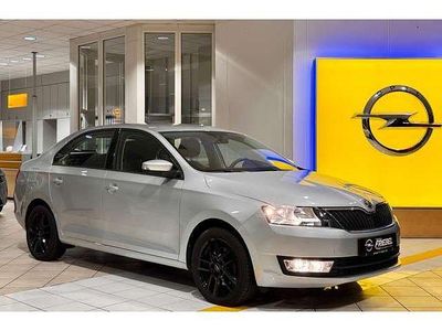 Gebraucht Skoda Rapid Ambition 110 PS (80 kW) 2019 Brilliantsilber metallic Limousine