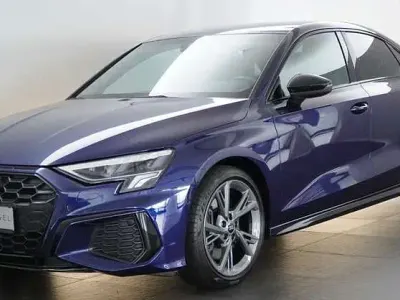 Gebraucht Audi S3 S-Line 310 PS (228 kW) 2024 Blau Limousine