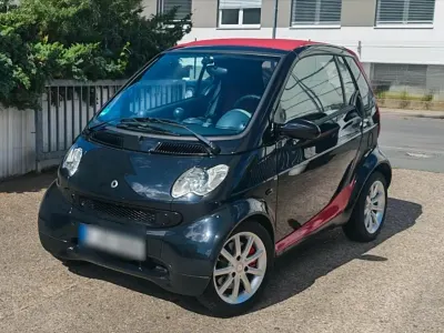 Gebraucht Smart ForTwo Cabrio 61 PS (44 kW) 2006 Schwarz Cabrio
