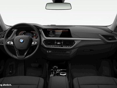 Schwarz ii Gebraucht 2024 BMW 116 Advantage Kleinwagen | 24.780 € (Etwas zu teuer)