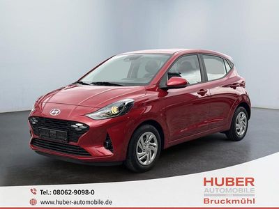 Neu Hyundai i10 79 PS (58 kW) 2025 Dragon red metallic Kleinwagen