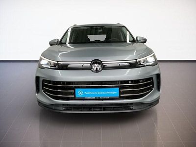 Usado VW Tiguan Elegance 150 HP (110 kW) 2025 Prateado SUV