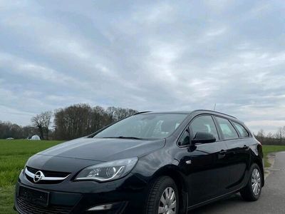 gebraucht Opel Astra Sports Tourer