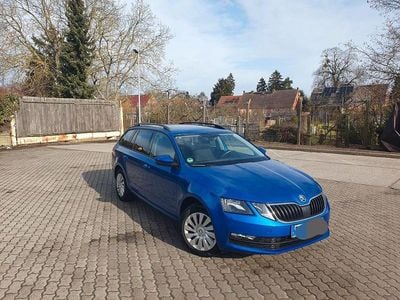 Gebraucht Skoda Octavia Ambition 86 PS (63 kW) 2017 Blau Kombi