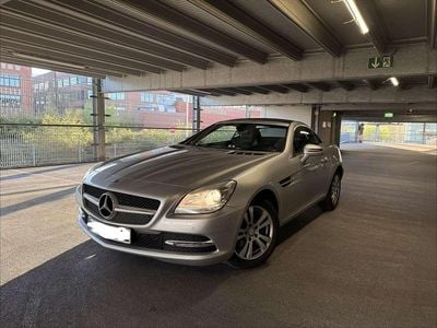 Second-hand Mercedes SLK200 184 CP (135 kW) 2013 Argintiu Cabrio