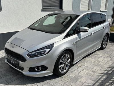 Silber Gebraucht 2018 Ford S-MAX ST-Line Van / Kleinbus | 15.350 € (Fairer Preis)