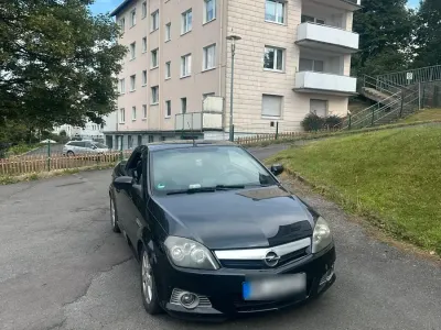 Gebraucht Opel Tigra Sport 125 PS (91 kW) 2006 Schwarz Cabrio